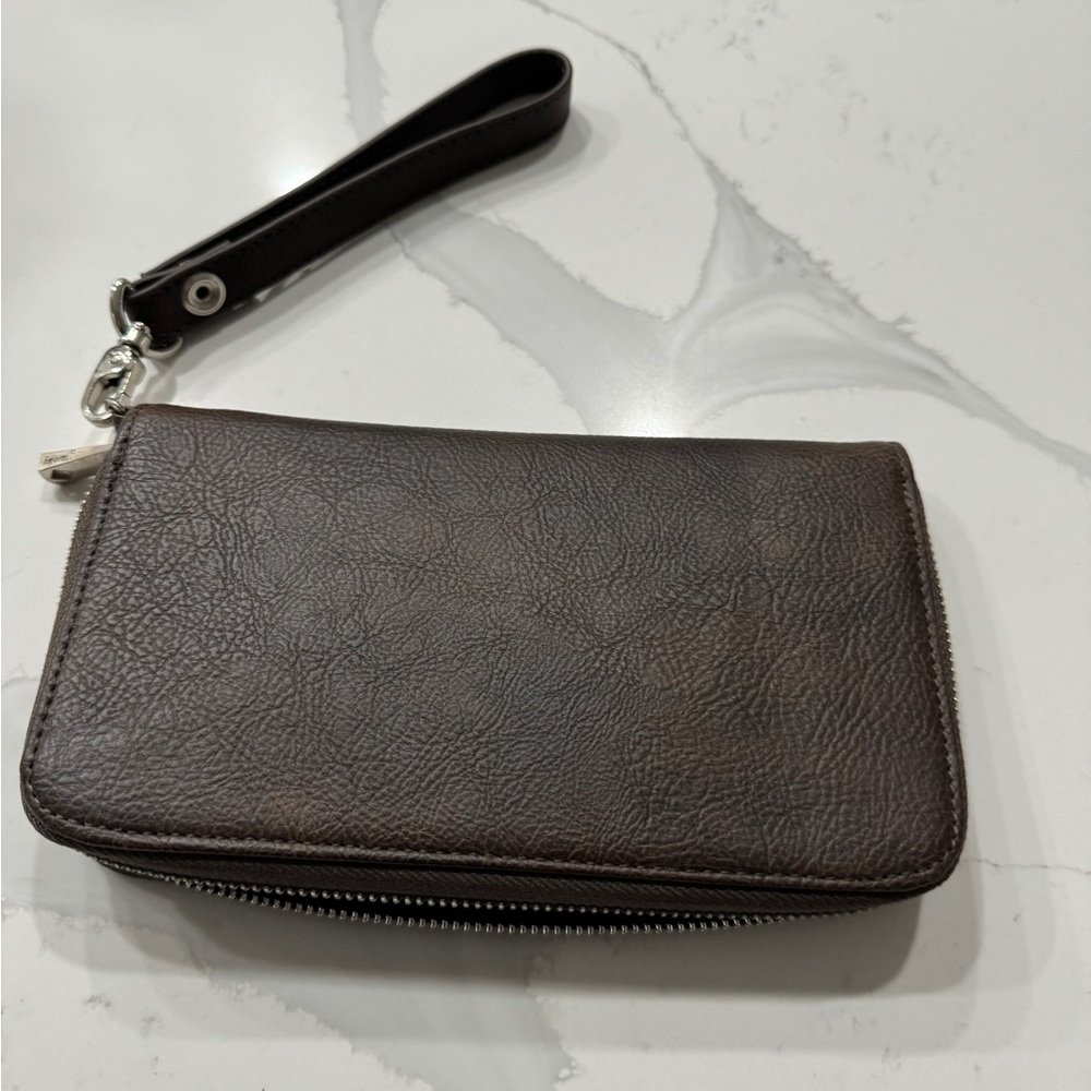 Brown Thirty-One wallet/wristlet
